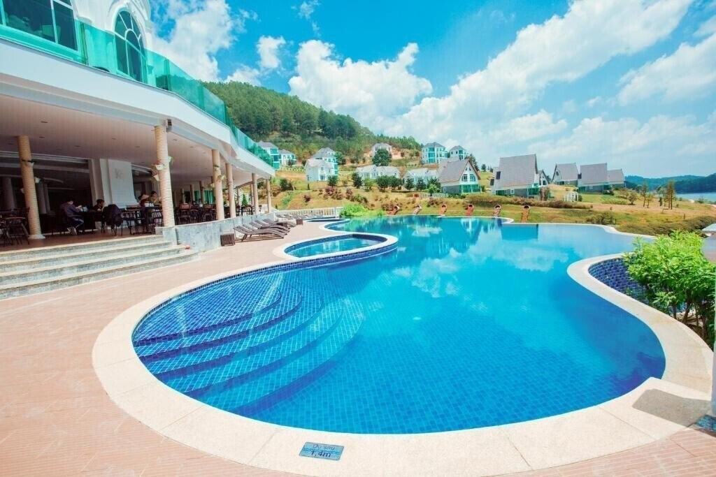 Фото Dalat Wonder Resort 4*