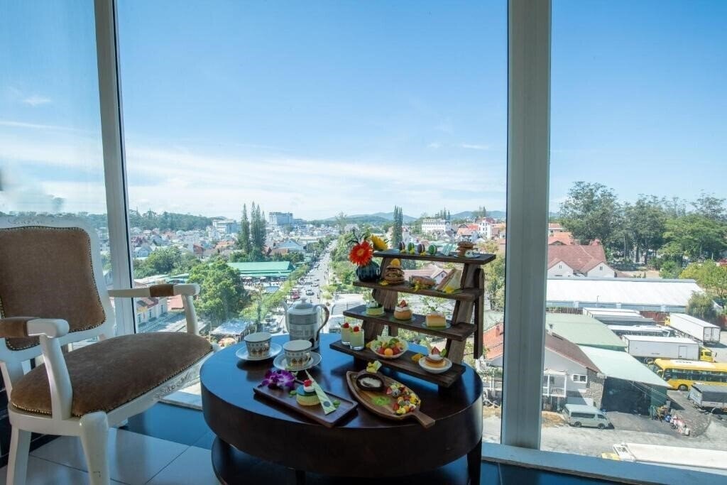 Панорама La Sapinette Hotel Dalat 4*