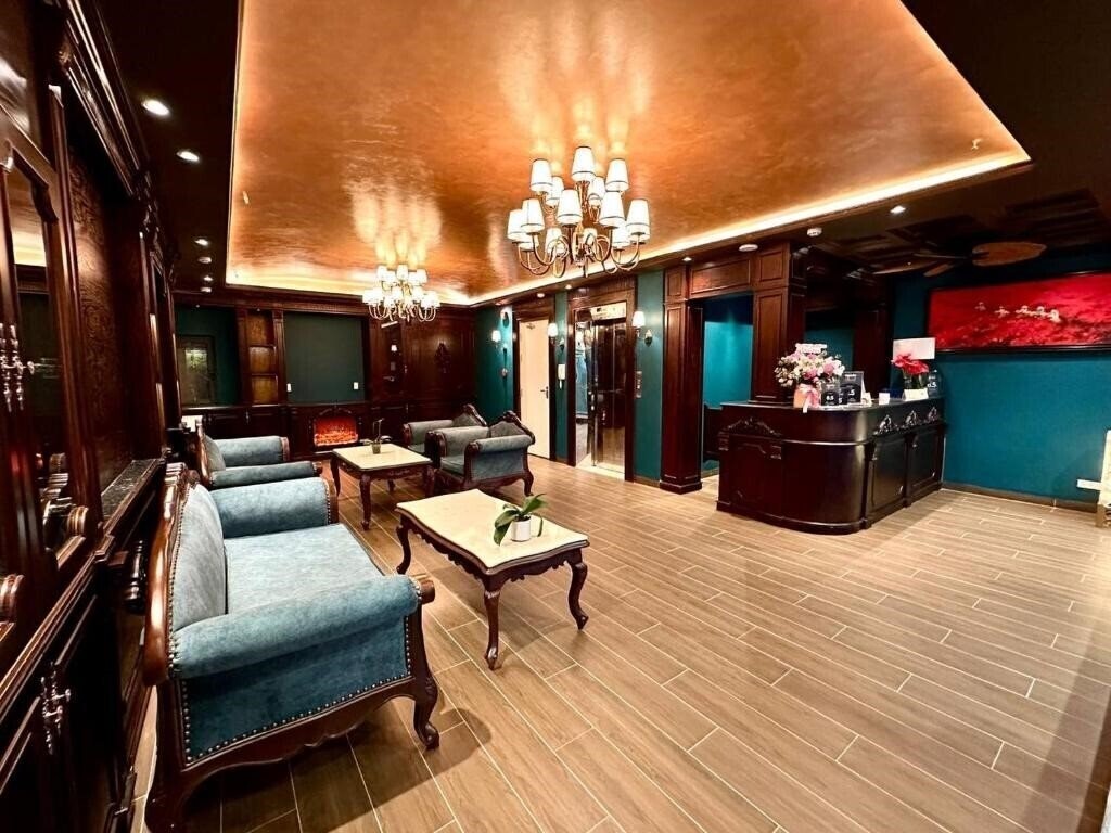 Фото Tulip Hotel 2 2*