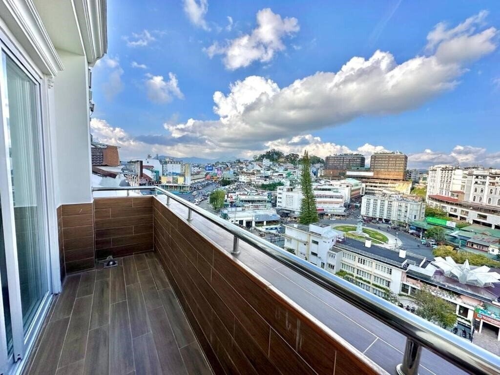 Зображення Tulip Hotel 2 2*