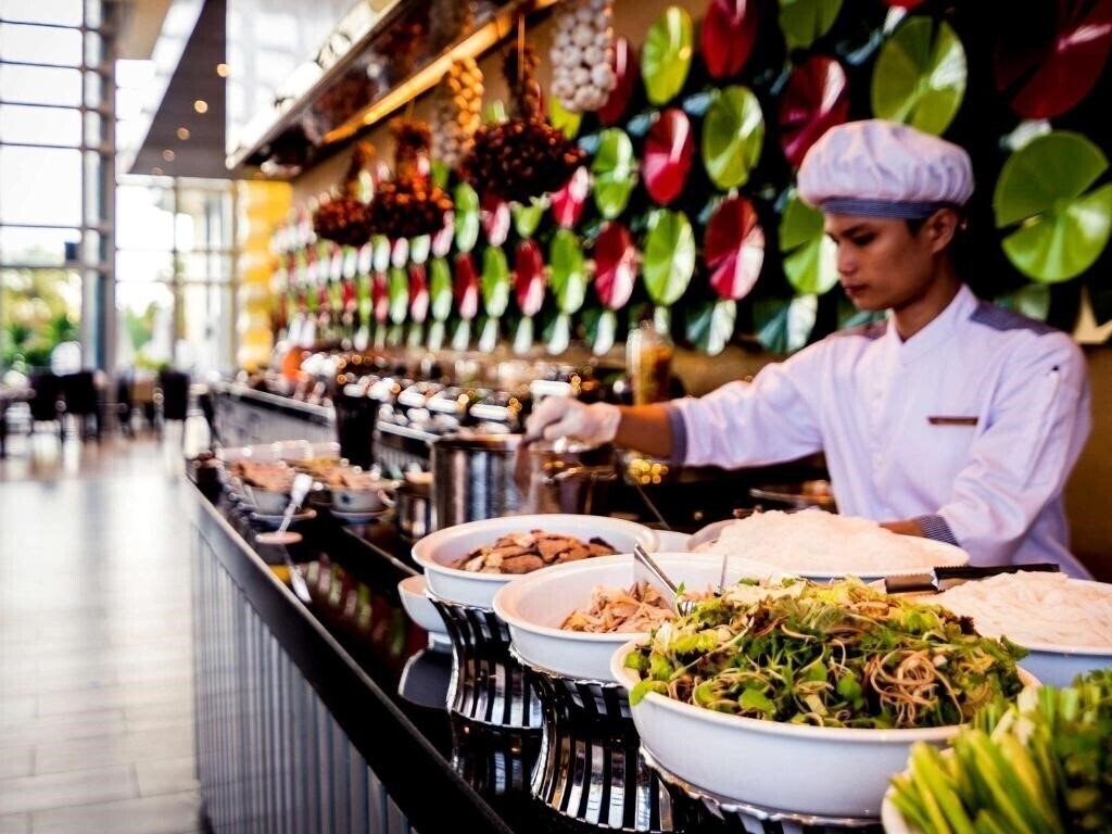 Апартаменты Grand Mercure Danang 4*