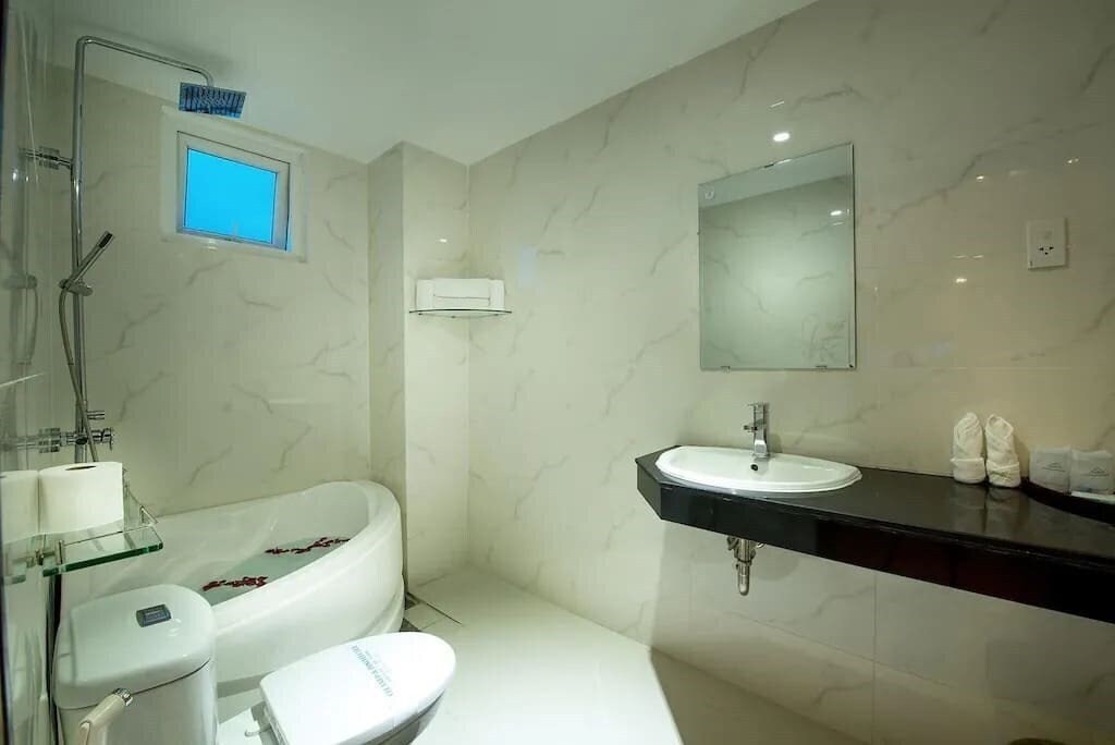 Панорама Fansipan Hotel (ex. Fansipan Hotel Da Nang) 3*