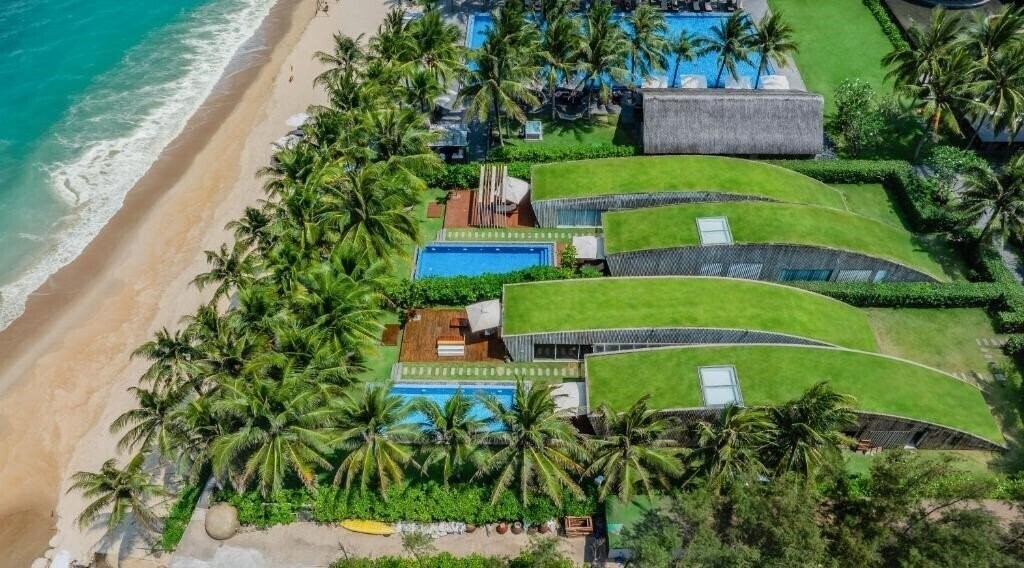 Панорама Naman Retreat 5*