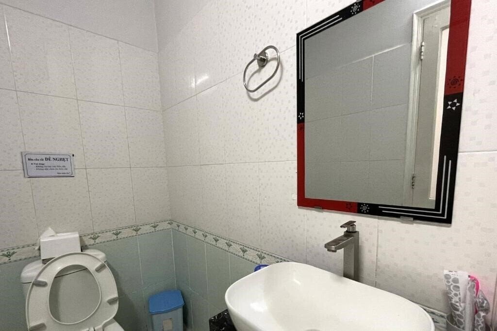 Територія Hung Anh Hotel 3*