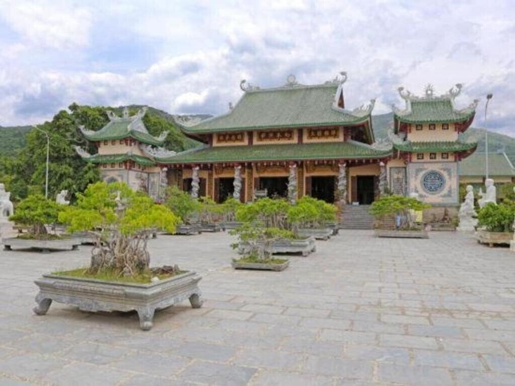 Територія Grand Jeep Hotel 3*