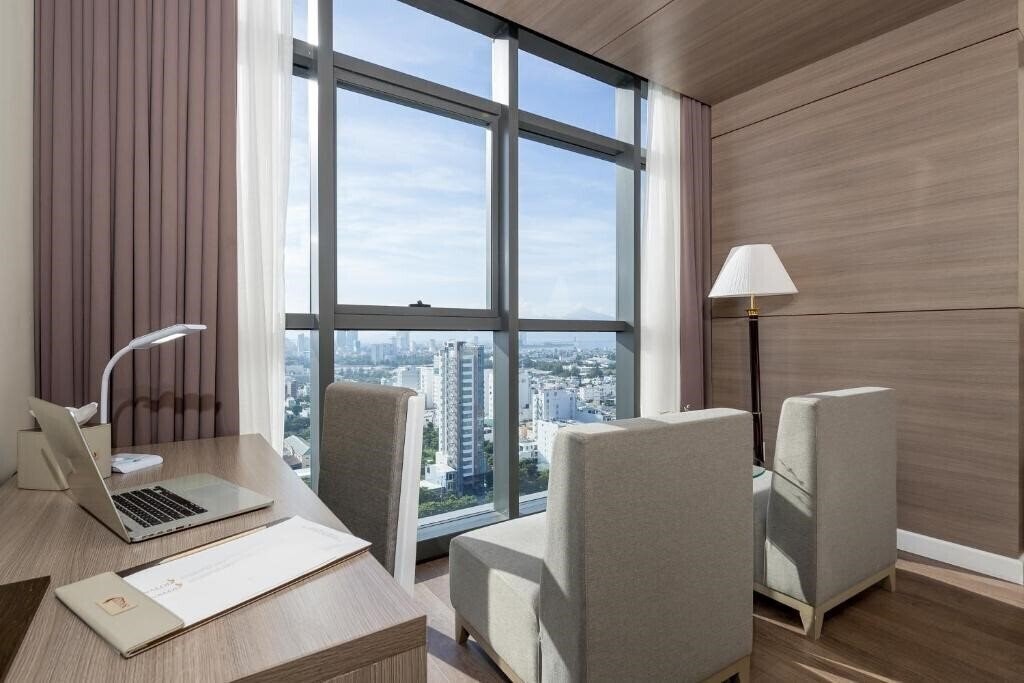 Апартаменти Nalod Hotel 4*