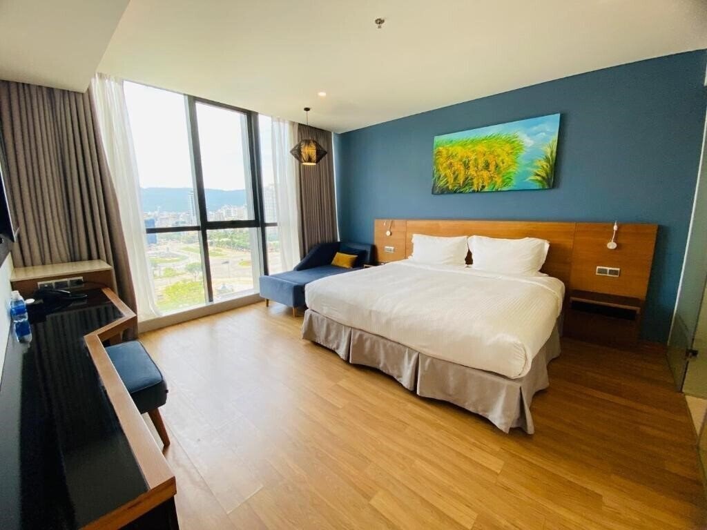 Панорама Nam Hotel & SPA 3*