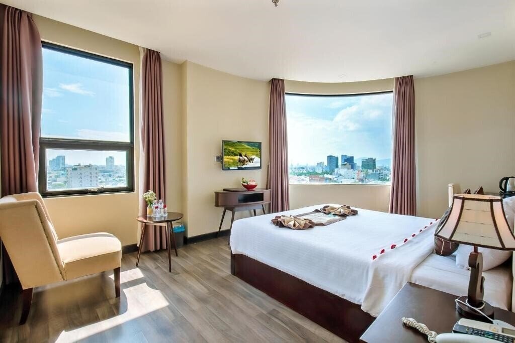 Панорама Ocean Haven Hotel 3*