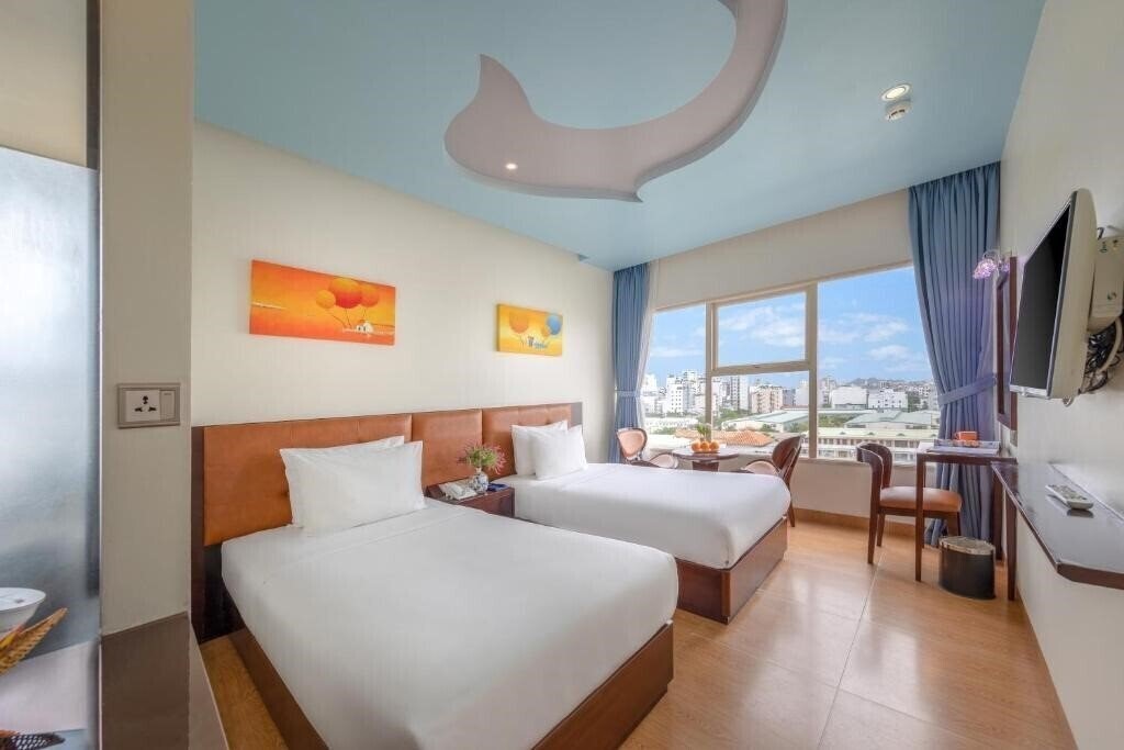 Панорама Anfada Hotel Danang (ex. Fivitel King Danang) 3*