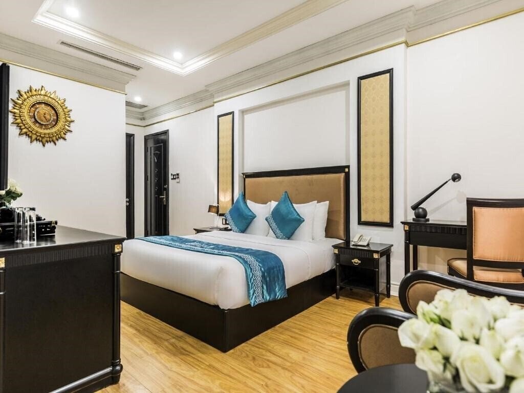 Панорама Ibiza Riverfront Danang 4*