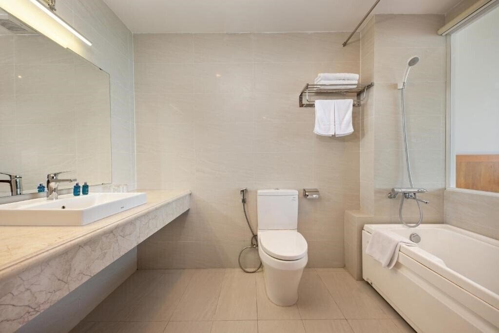 Панорама Sekong Hotel Da Nang Beach 3*