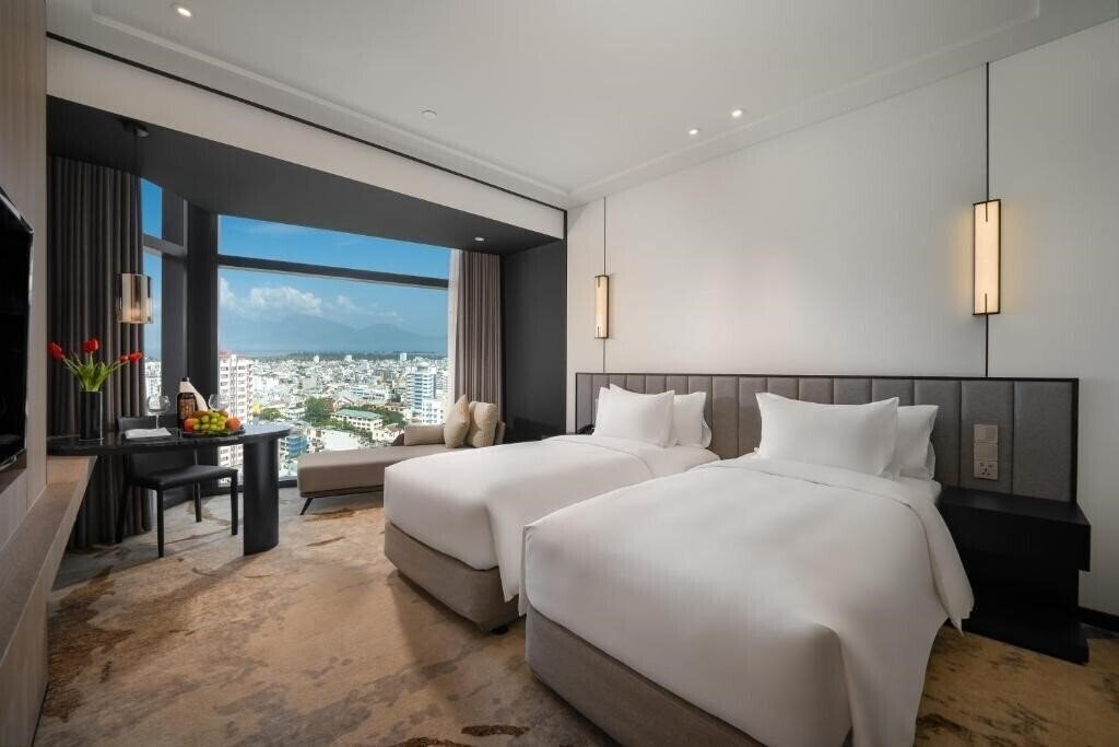 Апартаменты Crowne Plaza Danang City Centre (ex. Bay Capital Danang) 5*