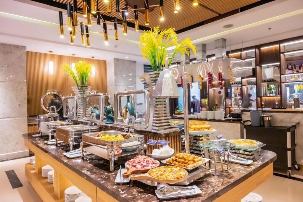 Фотографія Canvas Danang Beach Hotel 4*