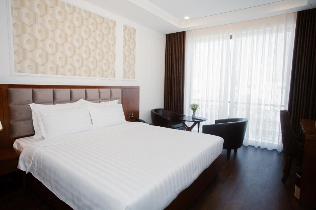 Вид Century Hotel 3*