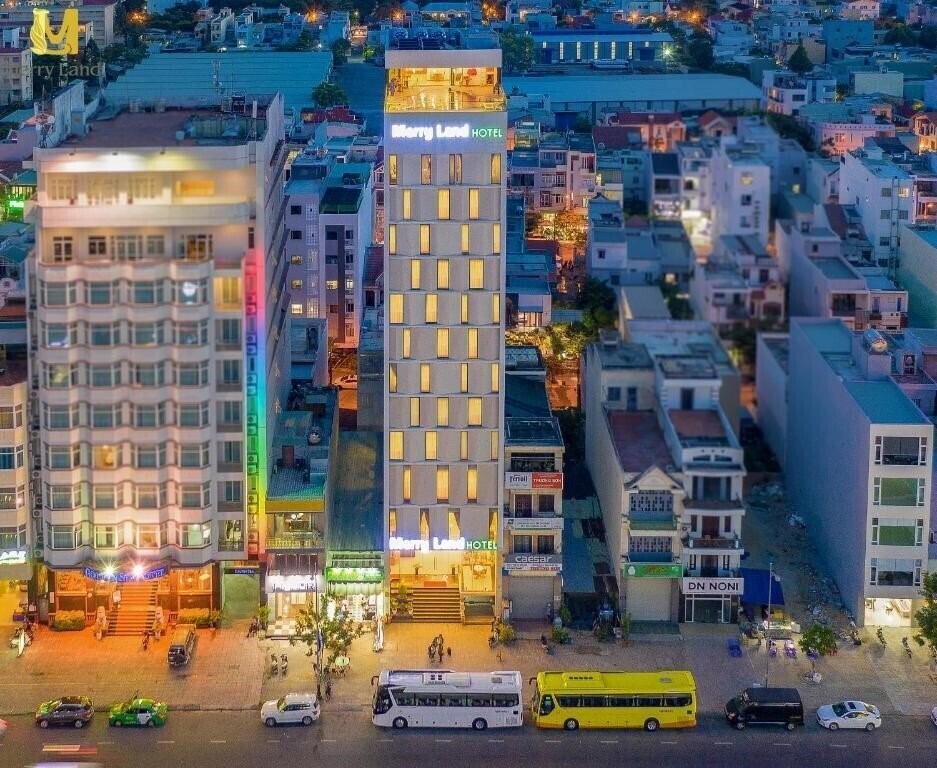 Отель Merry Land Hotel 4*