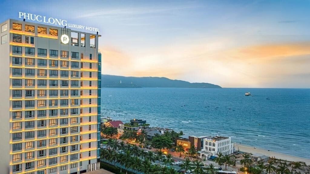 Отель Phuc Long Luxury Hotel 4*