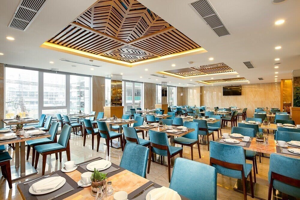 Изображение Parze Ocean Hotel (ex. Grant Hotel, Grant Hotel Danang, Parze Ocean Hotel & SPA ) 4*