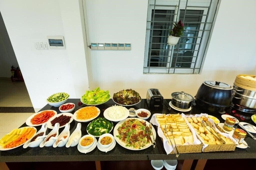 Панорама Navy Hotel Danang 3*