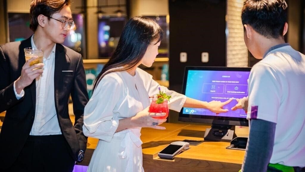 Фотографія SOJO Hotel Da Nang 4*