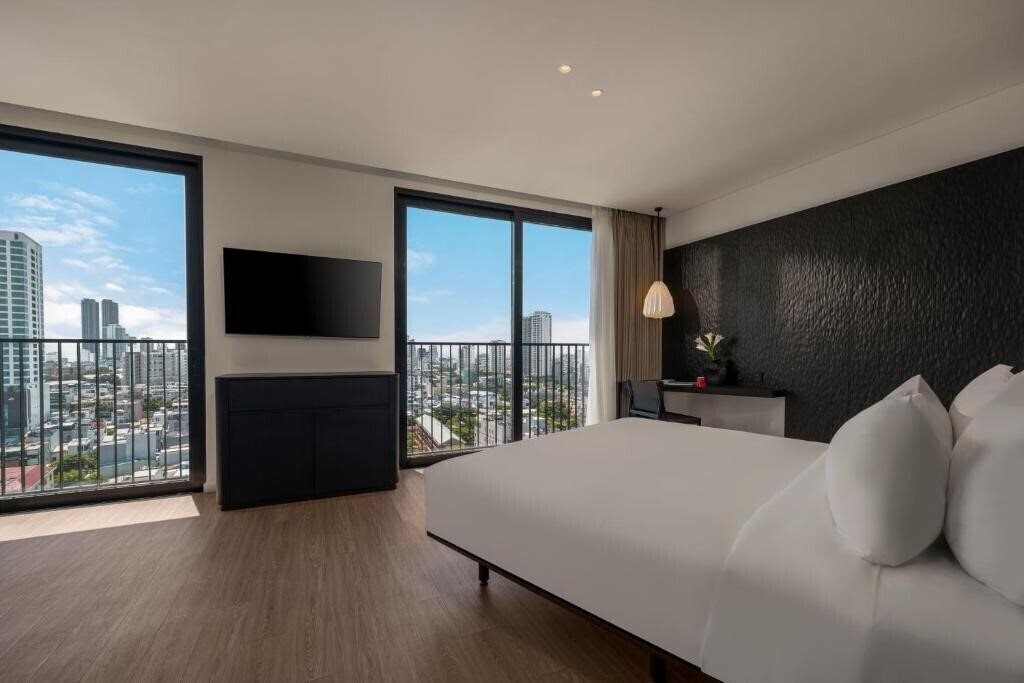 Вид Caro Premium Danang Hotel 4*