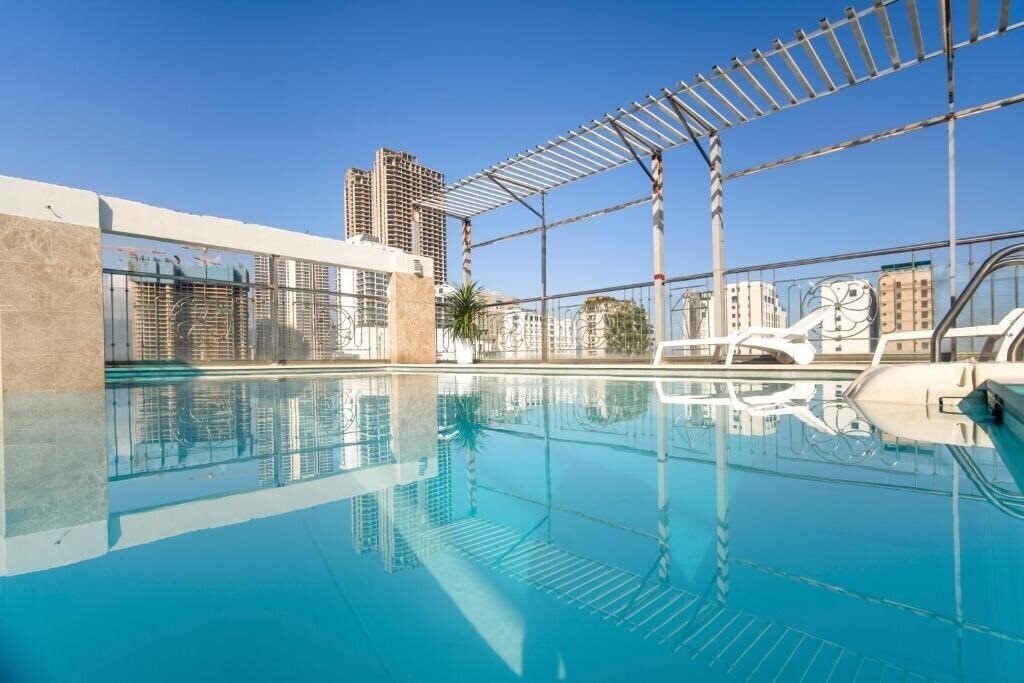 Готель Crystal Hotel (ex. Crystal Hotel Danang) 3*