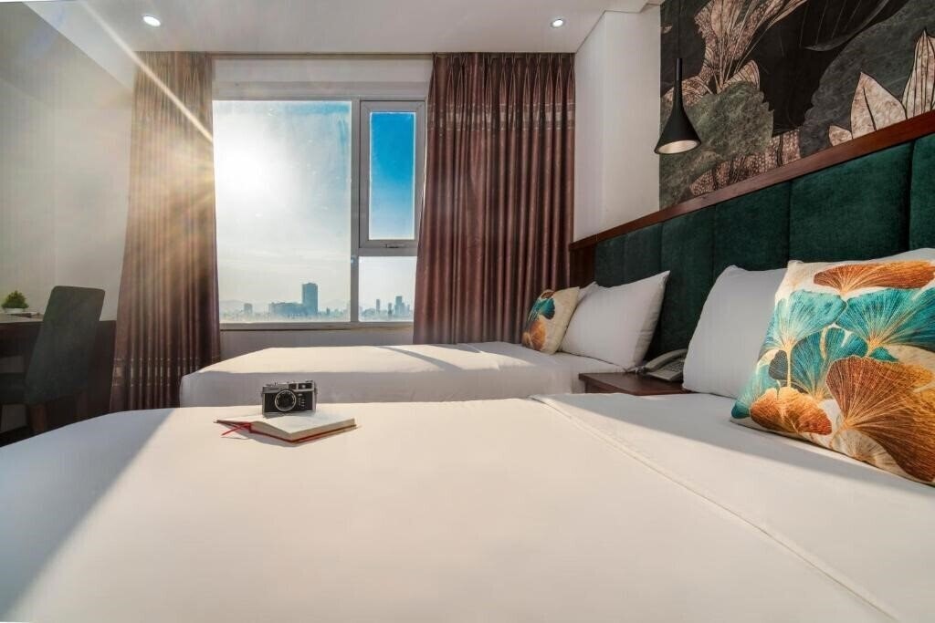 Фотографія Crystal Hotel (ex. Crystal Hotel Danang) 3*