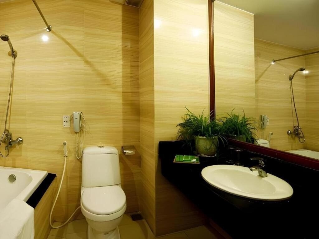 Фотографія Bamboo Green Central 3*