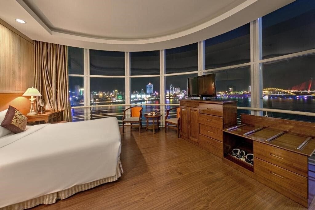 Апартаменти Sun River 3*