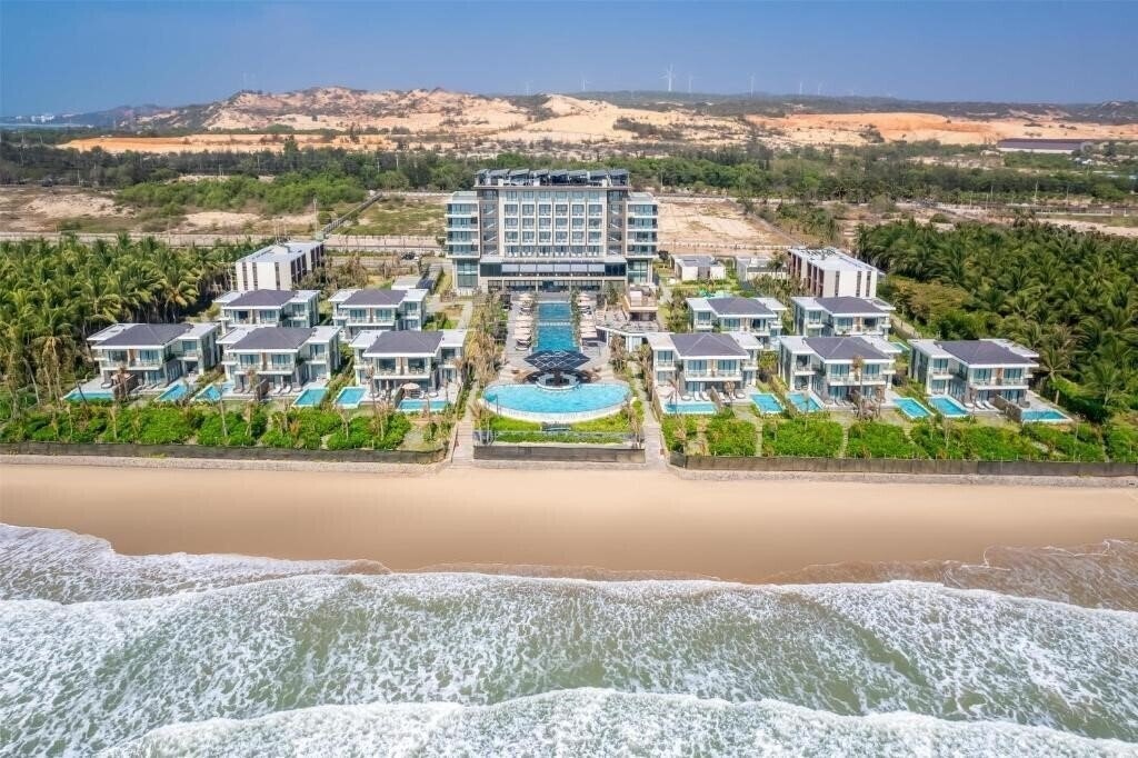 Апартаменты Radisson Resort Mui Ne 4*
