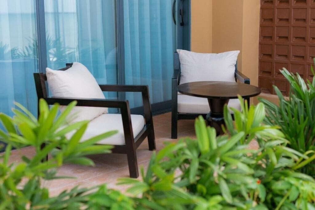 Вид Pandora Beach Mui Ne Retreat 4*