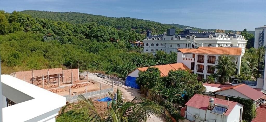 Территория Levan Hotel Phu Quoc 3*