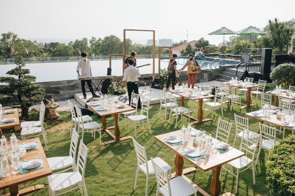 Панорама Tom Hill Resort & SPA 3*