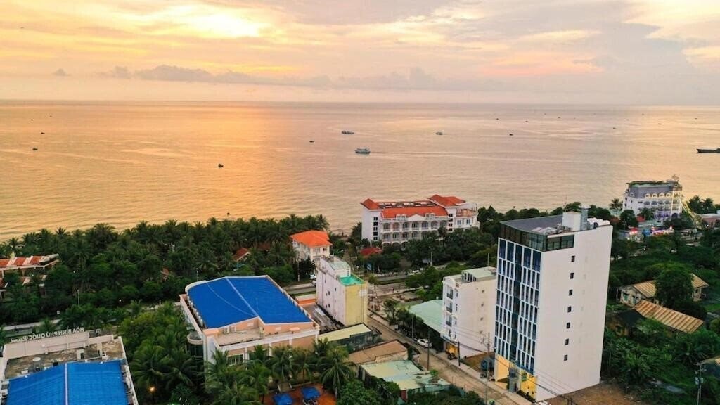 Картинка Maison Hotel Phu Quoc 3*