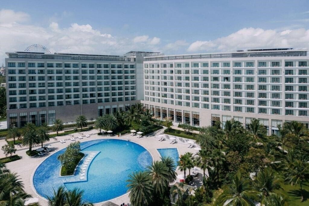 Вид Vinoasis Phu Quoc 5*