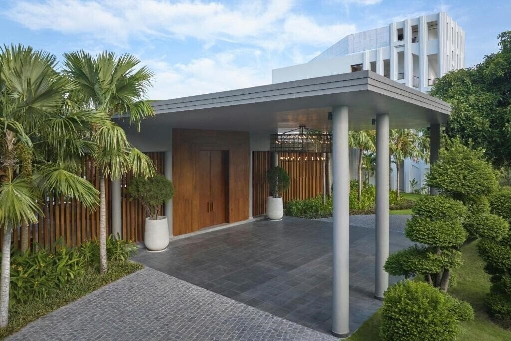 Территория Jw Marriott Cam Ranh Bay Resort & SPA 5*