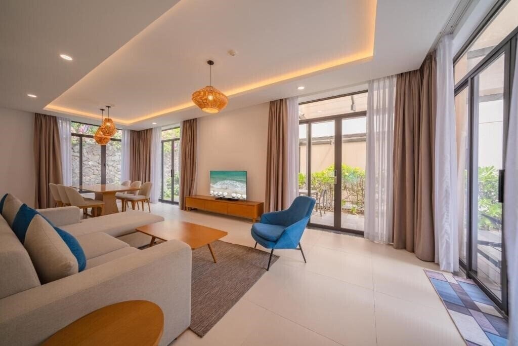 Вид Cam Ranh Mystery Villas & SPA 5*