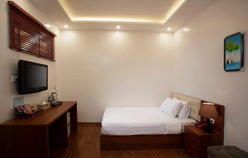 Панорама Cosmo Garden Hotel & SPA (ex. Hanoi Legacy Hoan Kiem, An Hung Hotel) 3*