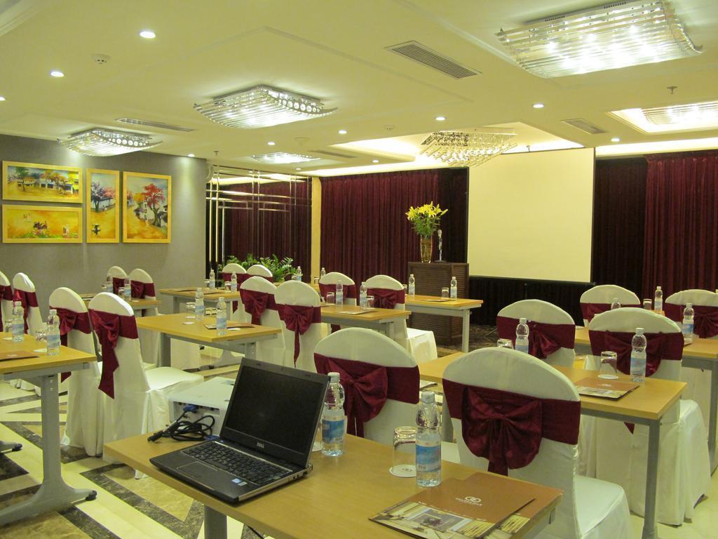 Апартаменты Golden Silk 4*