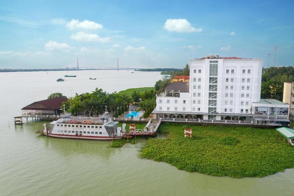 Территория Nesta Hotel & SPA 4*