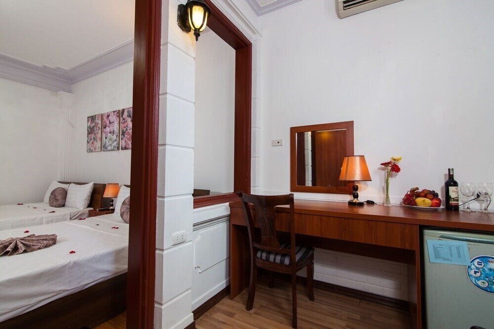 Вид Iris Legend Hotel (ex. Blue Lotus, Hanoi Blue Lotus Hotel) 3*