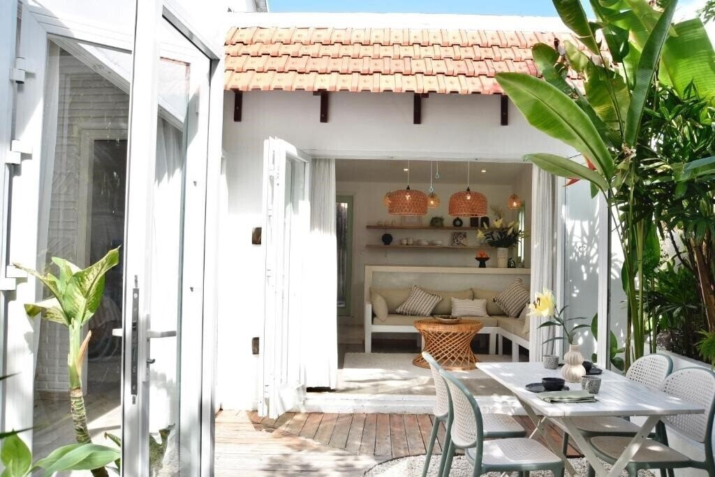 Територія Jasmine Garden Hotel 3*