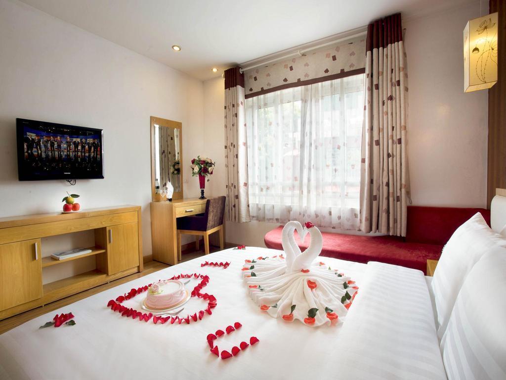 Апартаменти Tu Linh Palace Hotel 2 3*