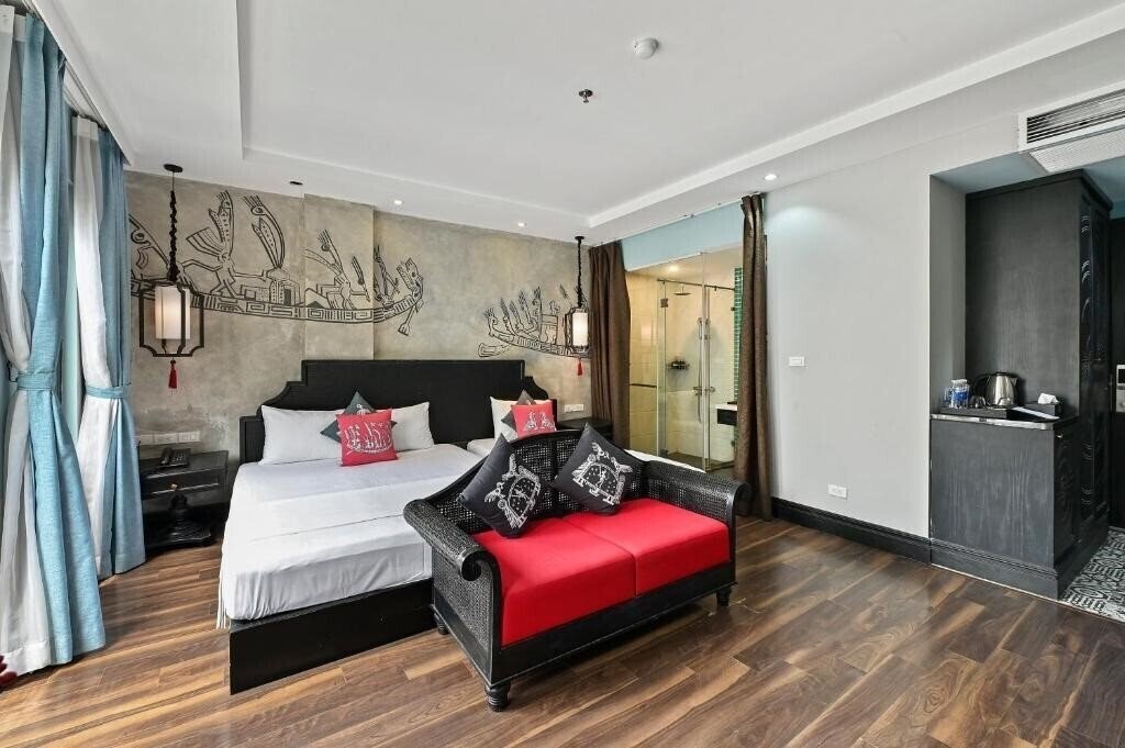 Апартаменты Hanoi Indochine Premium Hotel (ex. Hanoi Hibiscus Hotel, 22Land Premium Hotel, 22Land Residence Hotel & SPA 52 Ngo Huyen) 4*