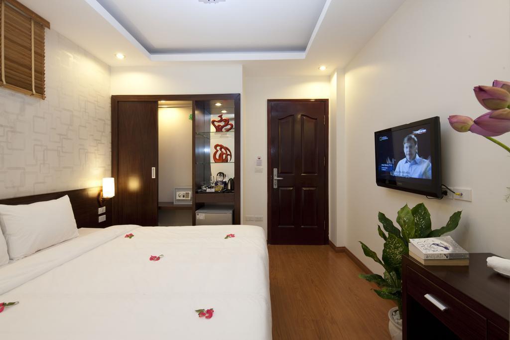 Фото Rising Dragon Legend Hotel 3*