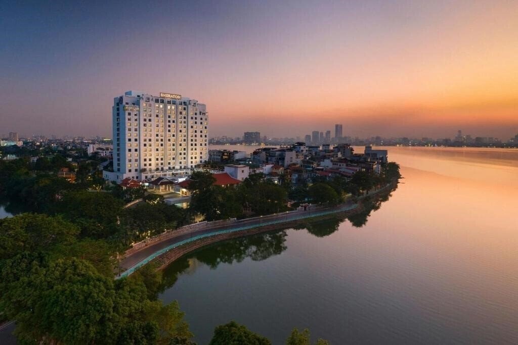 Отель Sheraton Hanoi 5*