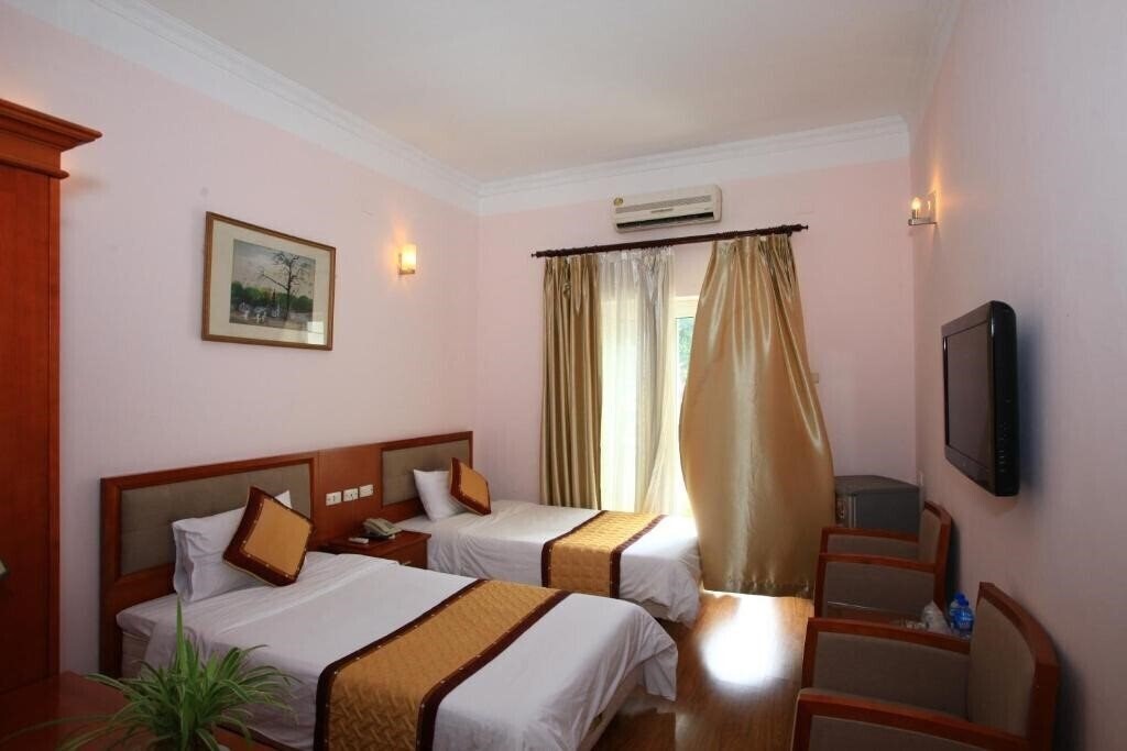 Территория ATS Hotel (ex. ATS Hanoi) 3*