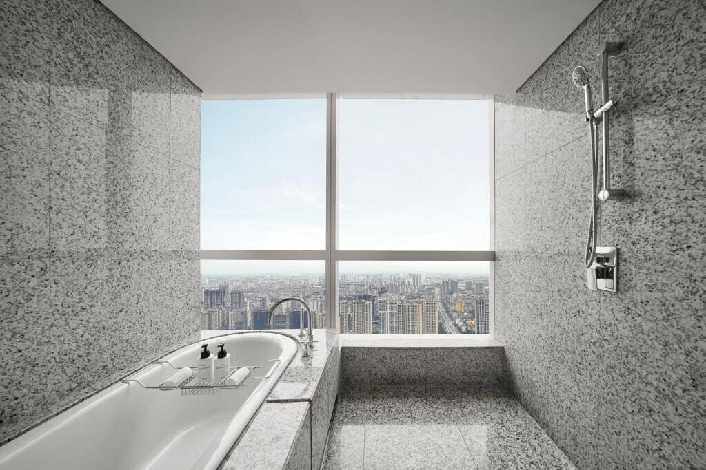 Вид InterContinental Hanoi Landmark72 by IHG (ex. Intercontinental Hanoi Landmark 72) 5*