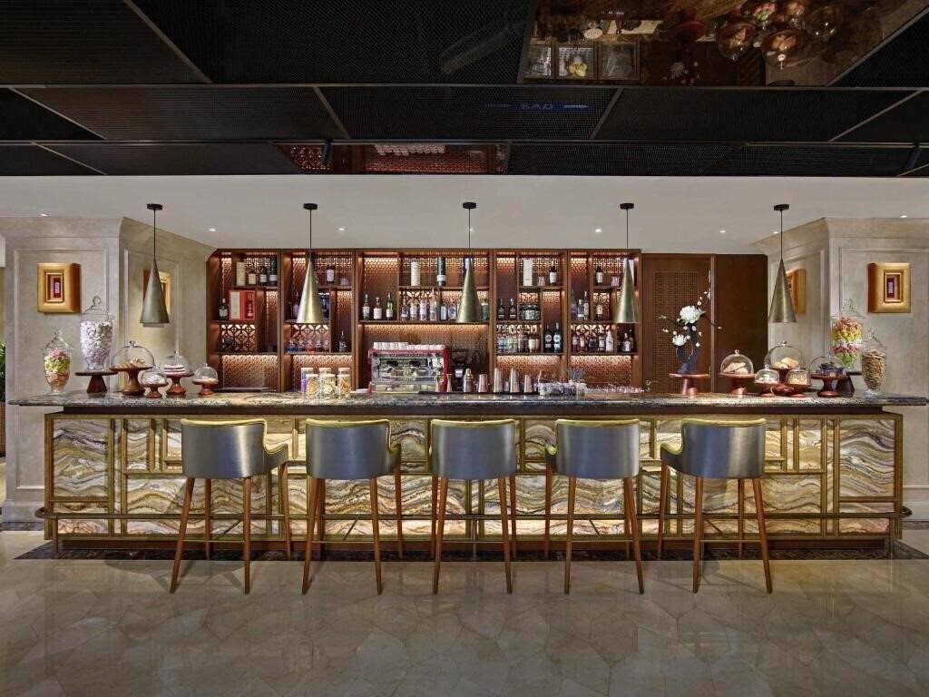 Апартаменты Grand Mercure Hanoi 5*