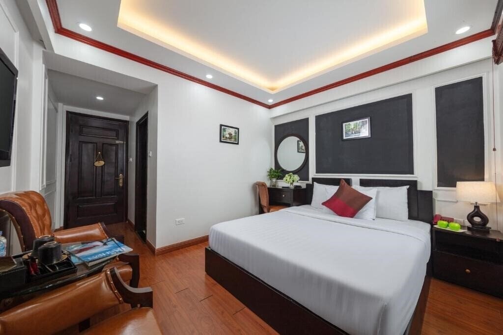 Вид Viet Hotel (ex. Golden Lotus Legend Hotel, Hanoi Paradise Hotel & Travel) 4*