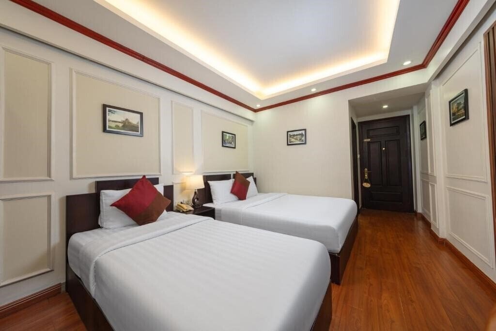 Апартаменты Viet Hotel (ex. Golden Lotus Legend Hotel, Hanoi Paradise Hotel & Travel) 4*